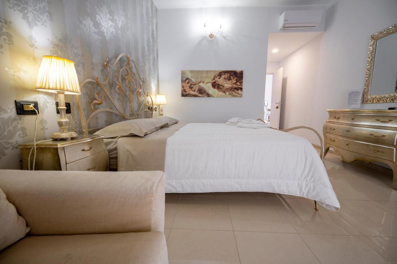 Villa Floyd Charming Rooms B&B Pachino Εξωτερικό φωτογραφία