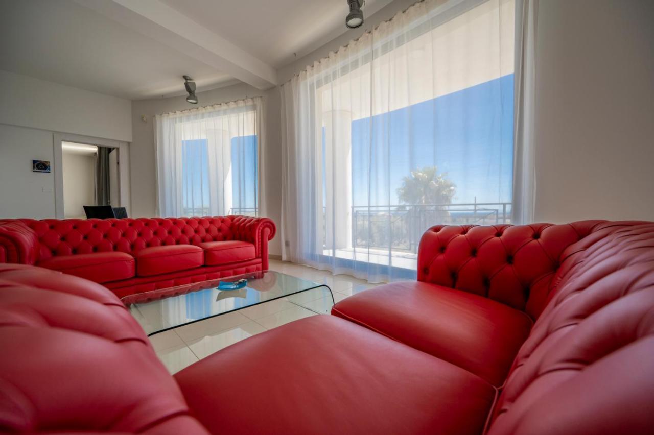 Villa Floyd Charming Rooms B&B Pachino Εξωτερικό φωτογραφία